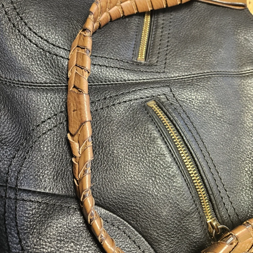B. Makowsky Pebbled Leather Handbag Black Hobo Brown Accents